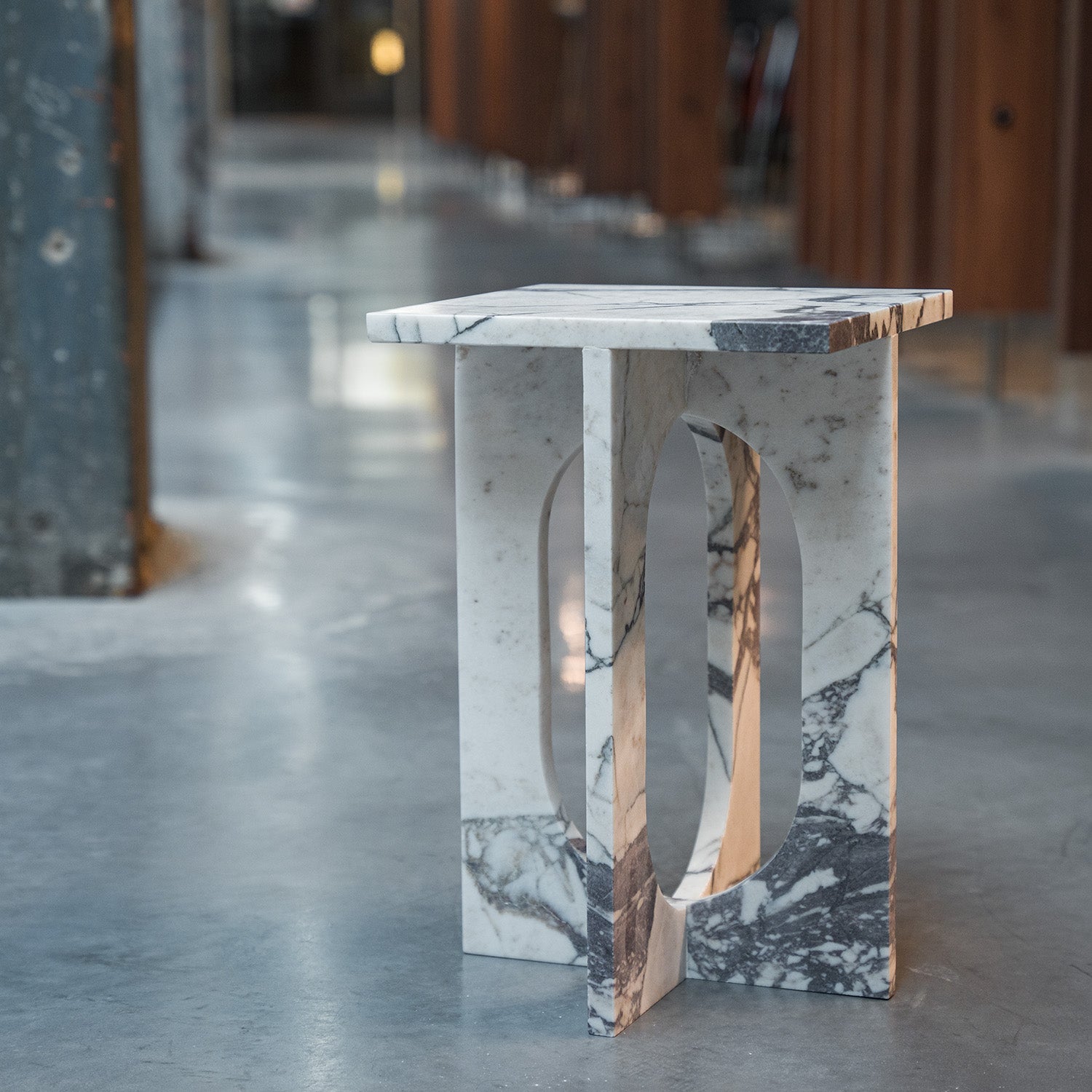 'BOND' SIDE TABLE - CALACATTA MARBLE