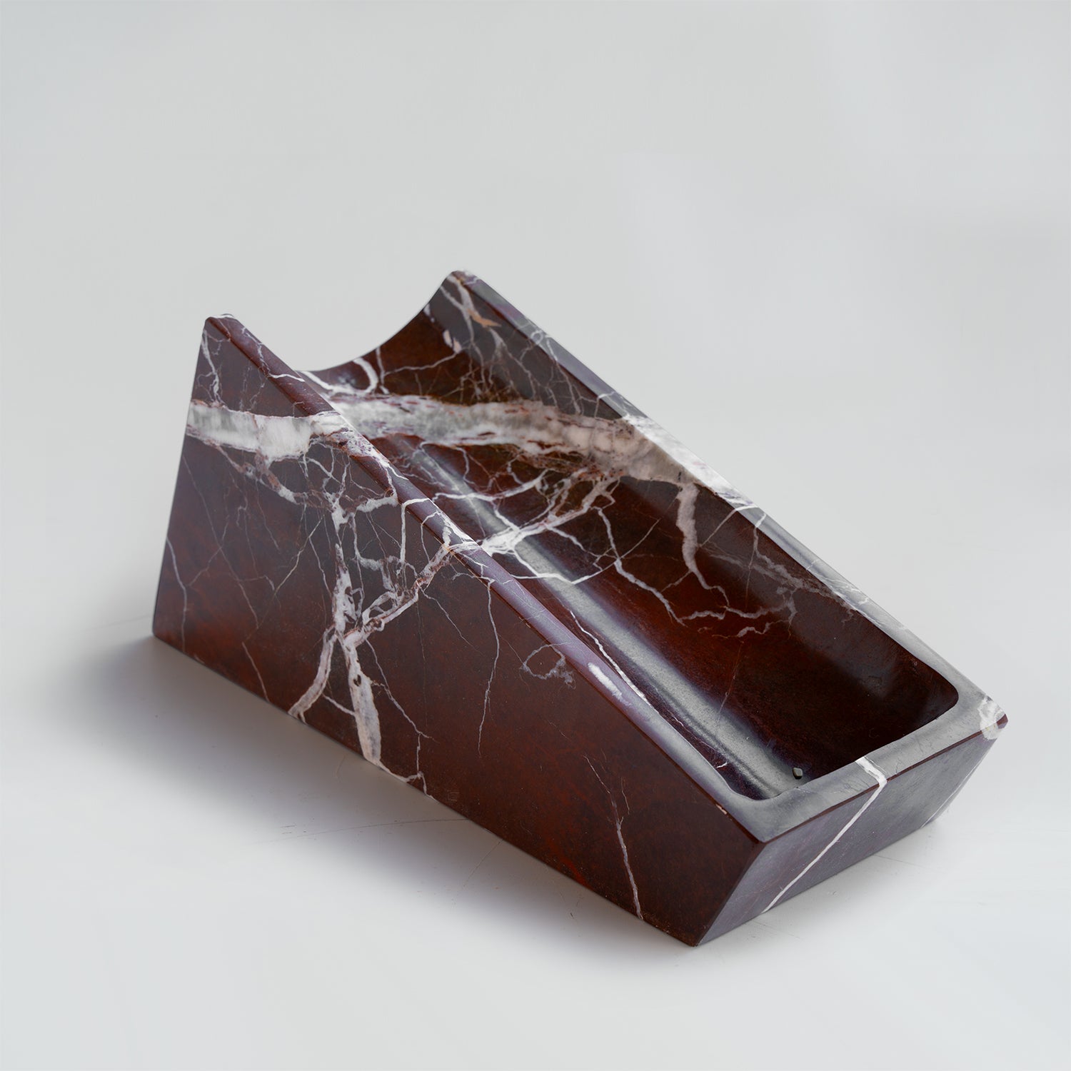 Rosso Levanto marble wine stand on kitchen counter