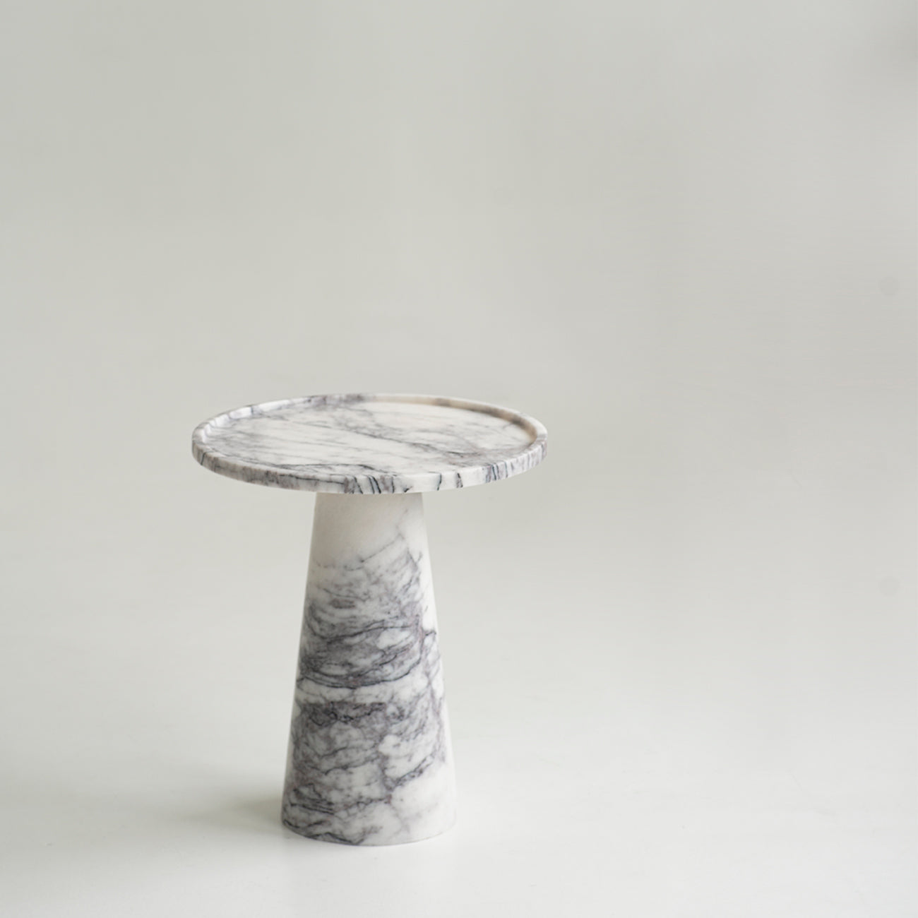 Lilac marble side table with cone base in purple and white