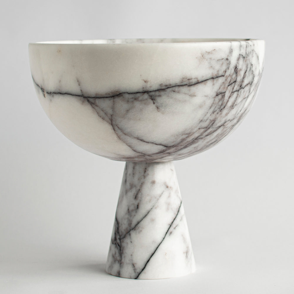 Lilac marble pedestal bowl with wide top and veined surface