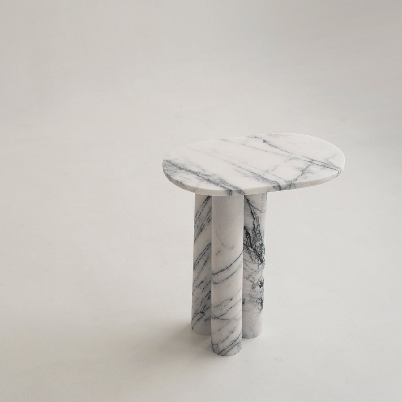 Lilac marble side table with grey stone veins