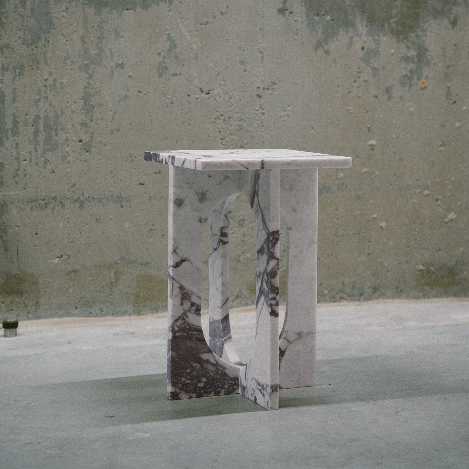 'BOND' SIDE TABLE - CALACATTA MARBLE