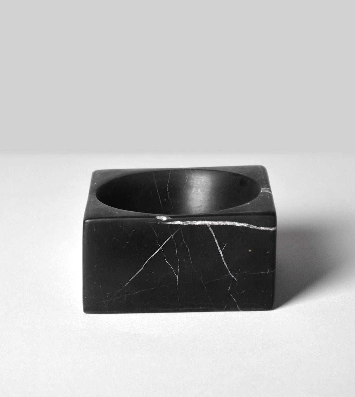 BLACK MARBLE SQUARE BOWL - [Kiwano_Concept]