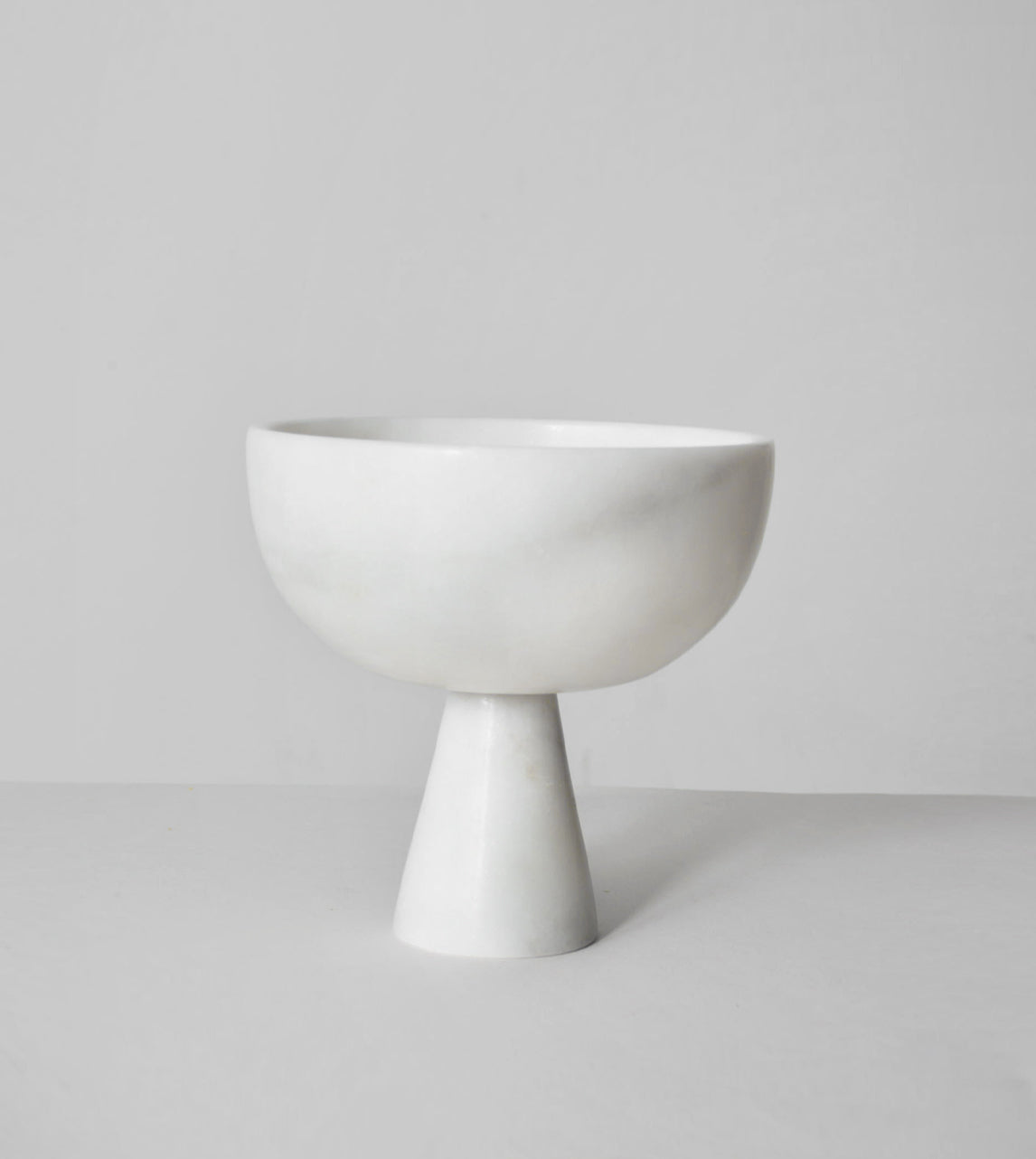 WHITE MARBLE PEDESTAL BOWL MEDIUM - [Kiwano_Concept]